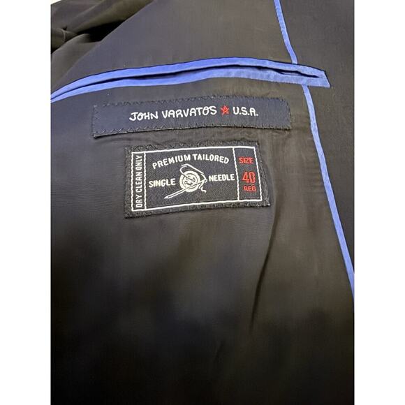 JOHN VARVATOS * U.S.A. Size 40 R Black Solid Wool Peak Lapel Sport Coat - Picture 9 of 10